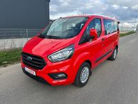 Używany Ford Transit Trend 105 KM (77 kW) 2018 Czerwony Minivan
