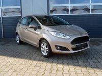 Gebraucht Ford Fiesta Celebration 80 PS (58 kW) 2016 Beige Limousine