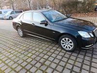 Gebraucht Mercedes E250 204 PS (150 kW) 2010 Schwarz Limousine
