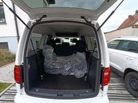 Gebraucht VW Caddy Maxi 125 PS (91 kW) 2016 Weiß Van / Kleinbus