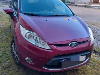 Gebraucht Ford Fiesta Titanium 97 PS (71 kW) 2009 Rot Limousine