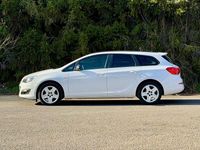 Gebraucht Opel Astra Selection 116 PS (85 kW) 2015 Weiß Kombi