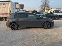 Gebraucht VW Golf VIII Active 131 PS (96 kW) 2022 Grau Limousine