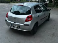 Używany Renault Clio II 75 KM (55 kW) 2007 Srebrny Hatchback