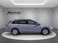 Gebraucht VW Golf VIII Life 116 PS (85 kW) 2025 Grau Kombi