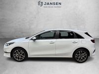 Neu Kia Ceed 140 PS (102 kW) 2025 Weiß Kleinwagen