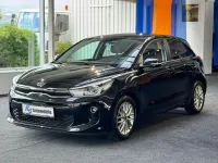 Gebraucht Kia Rio 99 PS (72 kW) 2017 Schwarz Limousine