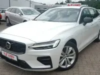 Gebraucht Volvo V60 Plus 197 PS (144 kW) 2023 Weiß Kombi