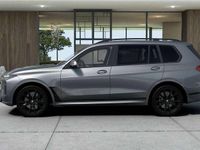 Gebraucht BMW X7 352 PS (258 kW) 2026 Skyscraper grau metallic SUV