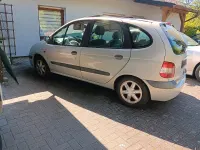 Gebraucht Renault Scénic 109 PS (80 kW) 2001 Silber Van / Kleinbus
