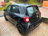 Gebraucht Smart ForFour Passion 90 PS (66 kW) 2016 Schwarz Kleinwagen