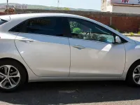 Gebraucht Hyundai i30 GO! 135 PS (99 kW) 2016 Silber Limousine
