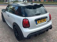 Gebraucht Mini John Cooper Works 178 PS (130 kW) 2022 Weiß Kleinwagen