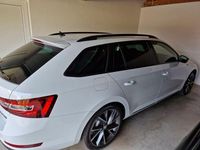 Gebraucht Skoda Superb SportLine 150 PS (110 kW) 2019 Weiß Kombi