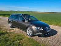 Gebraucht VW Passat 211 PS (155 kW) 2014 Braun Kombi