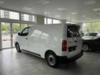 gebraucht Opel Vivaro Edition M klima/Navi/Totwinkel/Tüv Neu