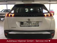 Gebraucht Peugeot 2008 Allure 131 PS (96 kW) 2021 Weiß metallic SUV