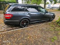 Gebraucht Mercedes E350 265 PS (194 kW) 2011 Grau Kombi
