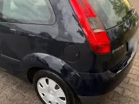 Gebraucht Ford Fiesta 69 PS (50 kW) 2005 Blau Kleinwagen