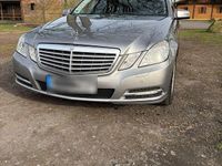 Gebraucht Mercedes E220 Elegance 170 PS (125 kW) 2012 Silber Kombi