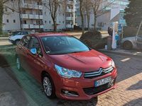 Gebraucht Citroën C4 Tendance 95 PS (69 kW) 2014 Rot Limousine