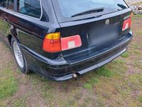 Gebraucht BMW 525 163 PS (119 kW) 2003 Schwarz Kombi