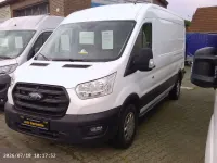 Gebraucht Ford Transit Trend 131 PS (96 kW) 2022 Frostweiß Van