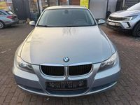 Gebraucht BMW 320 150 PS (110 kW) 2006 Arktis Kombi
