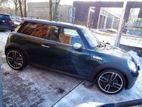 Gebraucht Mini John Cooper Works 192 PS (141 kW) 2008 Grün Kleinwagen