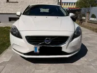 Gebraucht Volvo V40 114 PS (83 kW) 2014 Weiß Limousine
