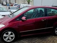 Gebraucht Mercedes A150 95 PS (69 kW) 2008 Rot Kleinwagen
