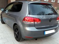 Gebraucht VW Golf VI 105 PS (77 kW) 2010 Grau Kleinwagen