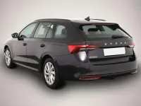 Gebraucht Skoda Octavia Selection 150 PS (110 kW) 2024 Manufacturer Kombi