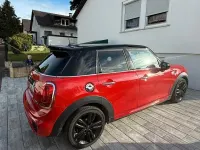 Używany Mini John Cooper Works 192 KM (141 kW) 2019 Czerwony Hatchback
