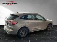 Usado Ford Kuga ST-Line 150 HP (110 kW) 2023 Prateado SUV