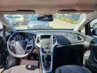 Gebraucht Opel Astra 120 PS (88 kW) 2015 Grün Kombi