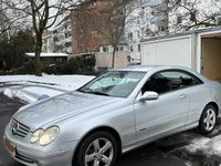 Gebraucht Mercedes CLK240 170 PS (125 kW) 2002 Silber Coupé