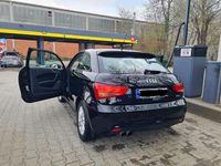 Second-hand Audi A1 Ambition 122 CP (89 kW) 2011 Negru Hatchback