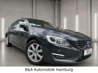 Gebraucht Volvo V60 Business Edition 136 PS (100 kW) 2015 Savile grey Kombi