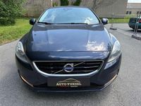 Gebraucht Volvo V40 Kinetic 114 PS (83 kW) 2013 Blau Kombi