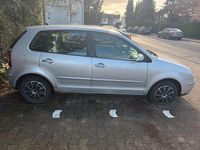 Gebraucht VW Polo 75 PS (55 kW) 2005 Silber Kleinwagen