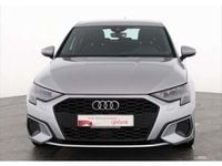 Używany Audi A3 116 KM (85 kW) 2024 Srebrny Sedan/Limuzyna