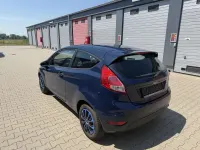 Gebraucht Ford Fiesta Ambiente 60 PS (44 kW) 2016 Blazerblau Kleinwagen