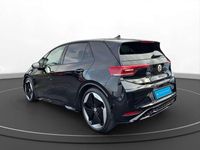 Gebraucht VW ID.3 GTX 239 kW (326 PS) 2025 Grenadillschwarz metallic Kleinwagen