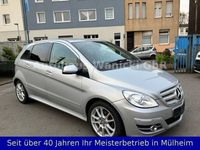 gebraucht Mercedes B200 Automatik, Leder, Navi, PDC v+h,