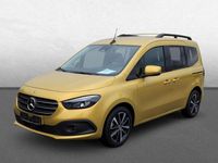 Gebraucht Mercedes T180 Progressive 131 PS (96 kW) 2024 Limonitgelb metallic Van / Kleinbus