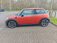 Usado Mini ONE 98 HP (72 kW) 2010 Laranja Citadino