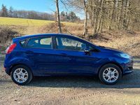 Gebraucht Ford Fiesta 80 PS (58 kW) 2015 Blau Kleinwagen