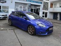 Gebraucht Ford Focus ST 250 PS (183 kW) 2014 Performanceblau metallic Kleinwagen