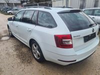 gebraucht Skoda Octavia Combi Ambition